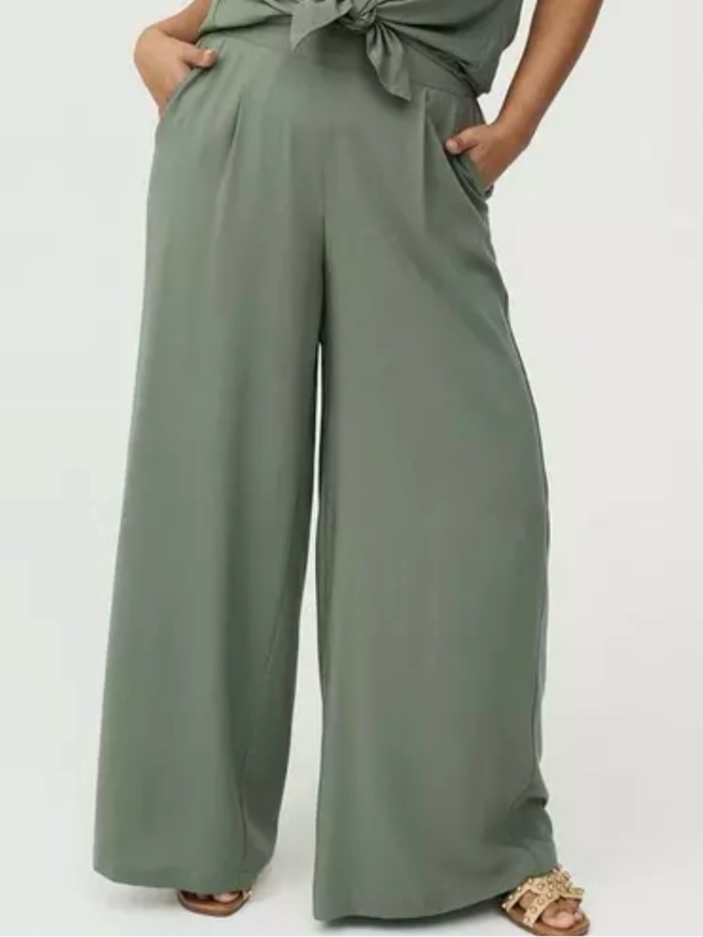 Torrid - High-Rise Pull-On Wide-Leg Pant